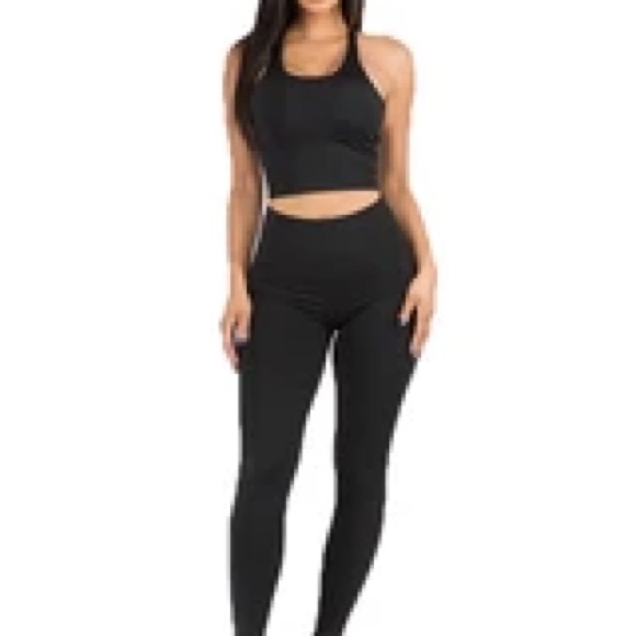 “MY FAVORITE “ activewear set - Picture 2 of 3